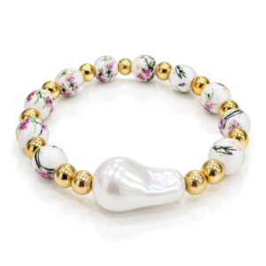 Pulsera floral con cuenta blanca central
