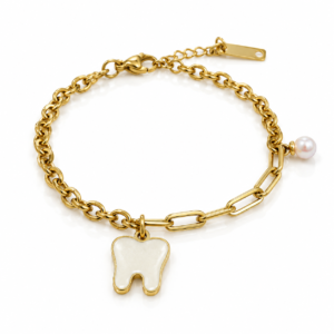 Pulsera de cadena con dije de diente
