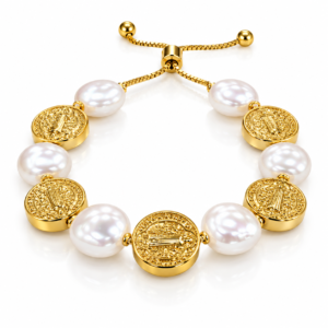 Pulsera blanca con medallas redondas doradas