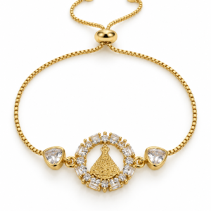 Pulsera dorada con medalla religiosa y detalles ovalados
