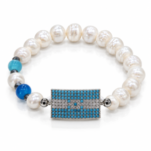 Pulsera blanca y azul con bandera brillante