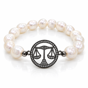 Pulsera blanca con balanza oscura