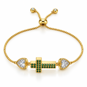 Pulsera dorada con cruz verde y corazones