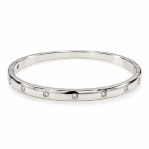 Pulsera rígida plateada con circonias transparentes